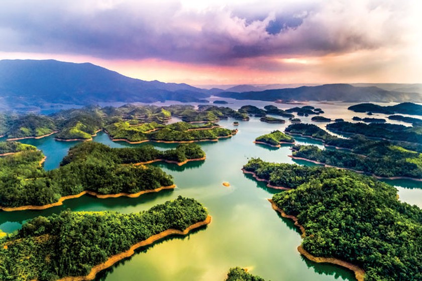 Hồ Tà Đùng - Hạ Long Giữa Tây Nguyên
